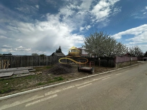 De vanzare doua loturi de teren in Fantanele-Bacau - imagine 4