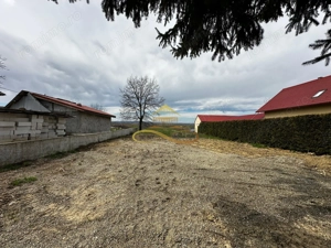 Teren intravilan 2800 mp de vanzare Prajesti (Traian) - Bacau - imagine 4