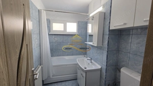 Apartament de vanzare 2 camere semidecomandat Aviatori Bacau. - imagine 7
