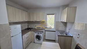 Apartament de vanzare 2 camere semidecomandat Aviatori Bacau. - imagine 6