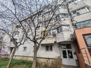 Vand apartament 3 camere decomandate – zonă Ștefan cel Mare - imagine 8