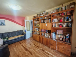 Vand apartament 3 camere decomandate – zonă Ștefan cel Mare - imagine 2