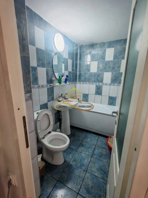 Vand apartament 3 camere decomandate – zonă Ștefan cel Mare - imagine 13