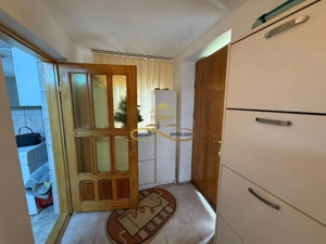 Casa de vanzare in Bacau cartier CFR - imagine 16