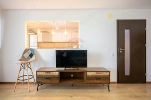 Apartament cu 2 camere la Urban Coresi, două balcoane, parcare + boxă - imagine 3