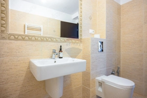 Apartament cu 2 camere la Urban Coresi, două balcoane, parcare + boxă - imagine 19