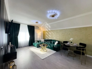 Apartament cu 3 camere, decomandat, loc de parcare, Dumbravita - imagine 2