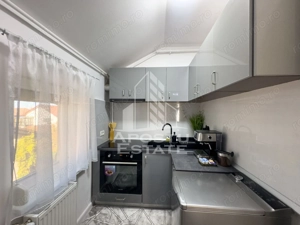 Apartament cu 3 camere, decomandat, loc de parcare, Dumbravita - imagine 7
