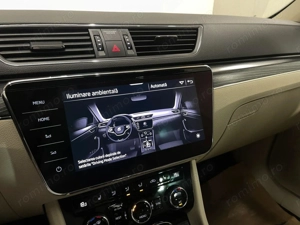Skoda Superb - imagine 16