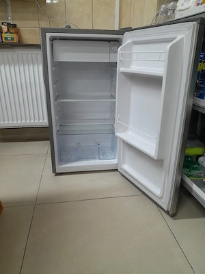 frigider mini pret 385 lei aproape nou 