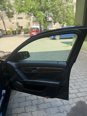 De vanzare Mercedes c class. - imagine 8