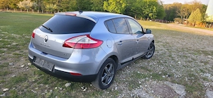 Renault Megane 1.5 Diesel - imagine 5
