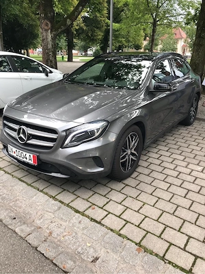 Mercedes GLA 220 4Matic - imagine 8