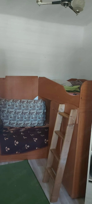 Pat supra etajat cu dulap haine si birou facut la comanda