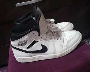 Adidași Air Jordan 1  - imagine 4