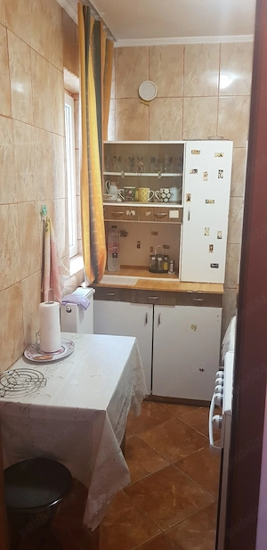 Vand apartament cu 4 camere  - imagine 4