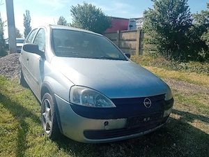 Dezmembrez Corsa C