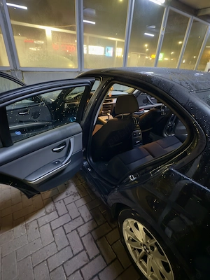 Bmw e90 318i 2007 - imagine 3