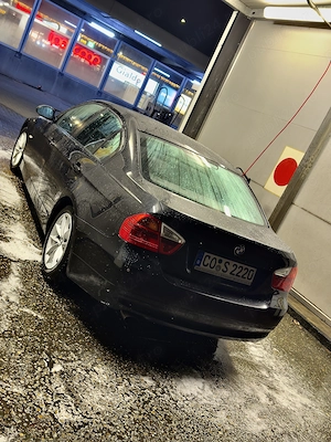 Bmw e90 318i 2007 - imagine 2