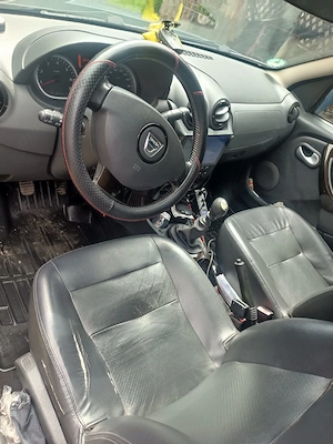 Dacia Duster 4x4 1.5dci - imagine 9