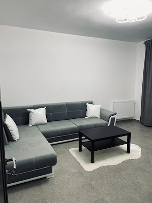 Închiriez apartament Militari - imagine 2