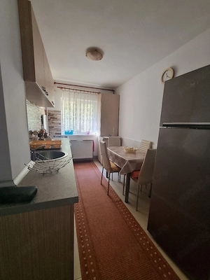 Zona Girocului - apartament etaj 2, 2 camere, centrala termica,  - imagine 7