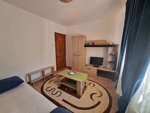 Zona Girocului - apartament etaj 2, 2 camere, centrala termica,  - imagine 6