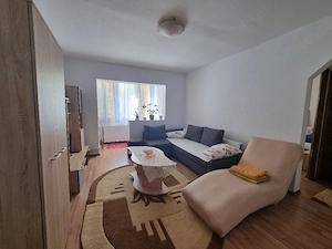 Zona Girocului - apartament etaj 2, 2 camere, centrala termica,  - imagine 4