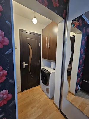 Vând apartament 2 camere Piata Bobocica Auchan Vitan - imagine 4