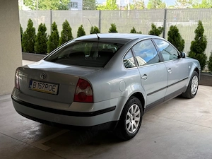 Volkswagen Passat B5.5 1.9 TDI 170.000 km cumparata de noua Porsche Romania  - imagine 4