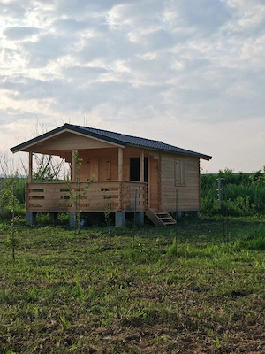 Vand cabana de lemn