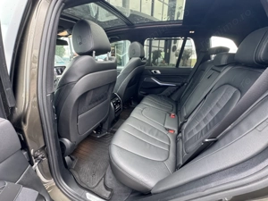 Bmw Seria X - imagine 18