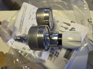Regulator de presiune profesional SMT SL225   SI225, NOU, nefolosit, în ambalaj original.