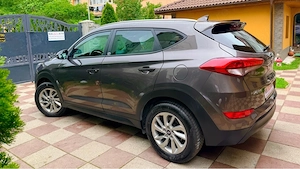         Hyundai Tucson 1.7CRDi 116cp Comfort ISG 2WD 2016.04 recent import 241000 km reali carte ser - imagine 5