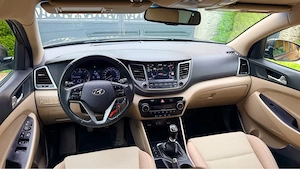         Hyundai Tucson 1.7CRDi 116cp Comfort ISG 2WD 2016.04 recent import 241000 km reali carte ser - imagine 6