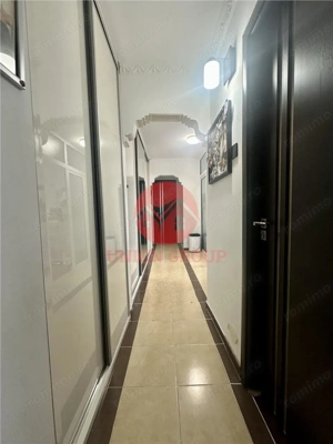 Apartamente 3 Camere Decomandat, Etaj 2, Zona KM 5 - imagine 11
