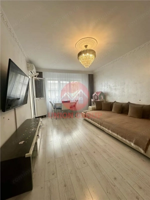 Apartamente 3 Camere Decomandat, Etaj 2, Zona KM 5 - imagine 3