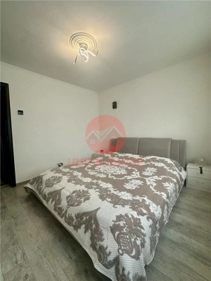 Apartamente 3 Camere Decomandat, Etaj 2, Zona KM 5 - imagine 20