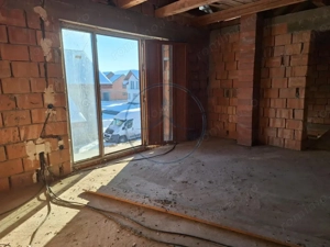 Casa la rosu ,zona rezidentiala Beclean  - imagine 4