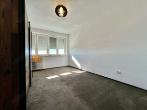  Apartament 3 camere, decomandat, 70 mp utili - zona Sagului - imagine 4
