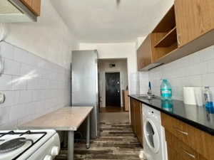  Apartament 3 camere, decomandat, 70 mp utili - zona Sagului - imagine 9