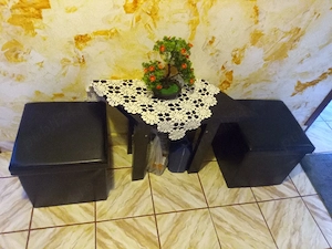 Vind masă pentru Hol 