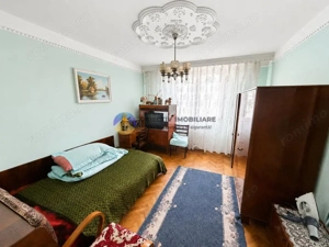 Apartament 4 camere. ,Bdul Traian la H-uri Piatra Neamt - imagine 6