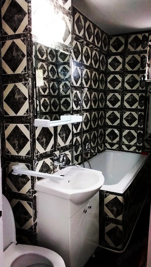 Apart 2 camere ETAJ 1, bl 16,scA,Blaj, recent renovat  - imagine 8