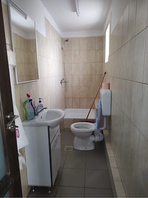Metrou Republica-cladire birouri, productie usoara, 200mp, 5 camere, str Grindeiului, sector 3 - imagine 4