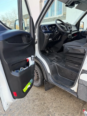 iveco daily 35-180 autoplatforma - imagine 3