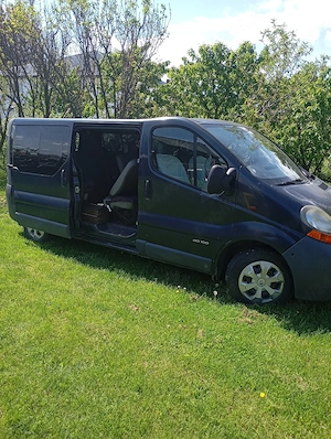 renault trafic - imagine 5