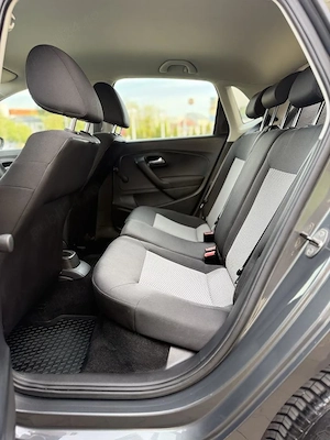 Volkswagen Polo 1.6 Tdi  Euro 5 Recent Adus - imagine 9