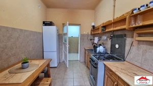 Apartament 3 camere etaj 1 zona Piata Mica - imagine 4