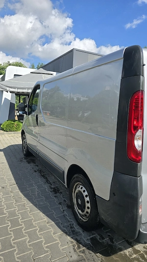 Renault Trafic 2 - imagine 5